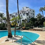 Banus Elegant Modern Apartment *