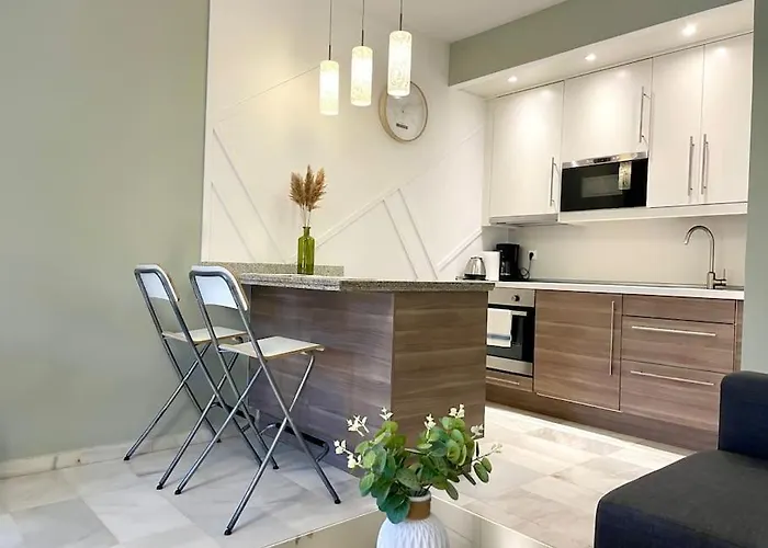 Banus Elegant Modern דירה
