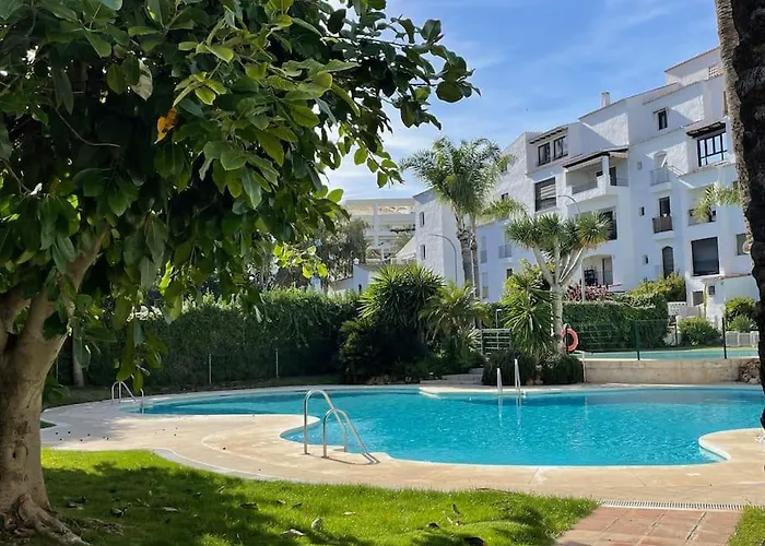 Banus Elegant Modern *