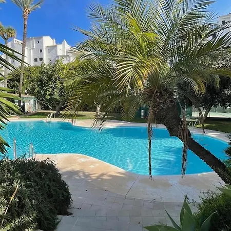 Διαμέρισμα Banus Elegant Modern *